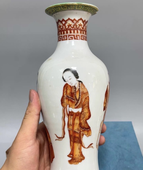 古玩陶瓷觀音瓶真品鑒賞圖