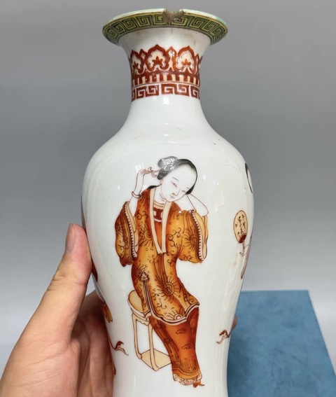 古玩陶瓷觀音瓶真品鑒賞圖
