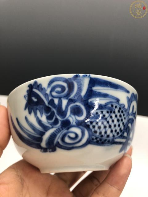古玩陶瓷青花鳳凰涎玉書茶碗真品鑒賞圖