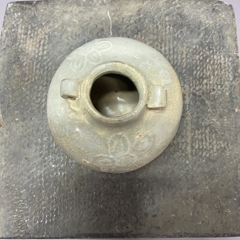 古玩陶瓷元代印花罐真品鑒賞圖