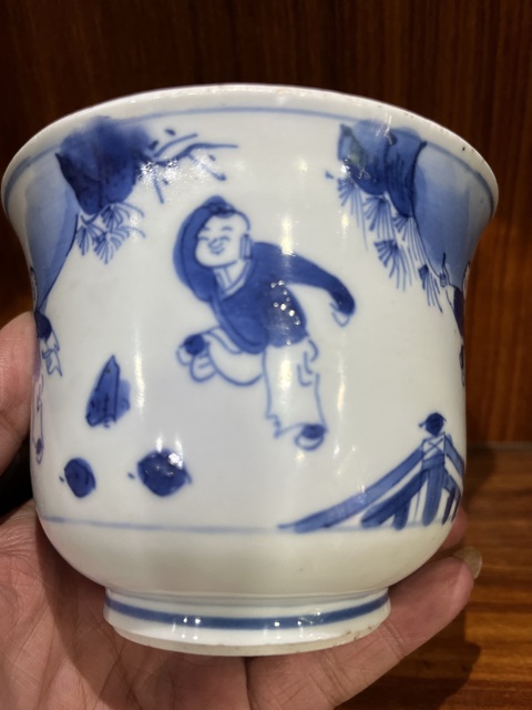 古玩陶瓷青花嬰戲圖仰鐘杯拍賣，當前價格26000元