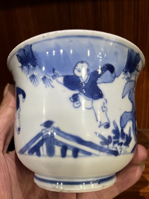 古玩陶瓷青花嬰戲圖仰鐘杯拍賣，當前價格26000元