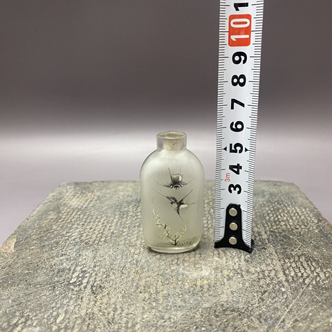 古玩陶瓷民國內畫山水紋鼻煙壺真品鑒賞圖