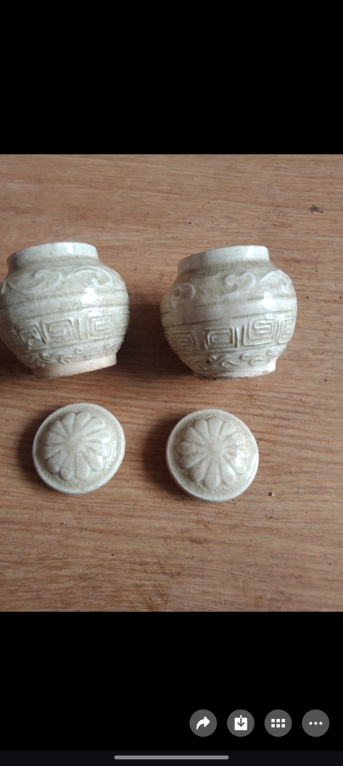 古玩陶瓷宋云市窯印花蓋罐真品鑒賞圖