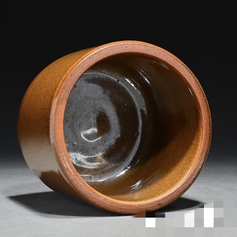 古玩陶瓷哥釉三足筒式香爐真品鑒賞圖