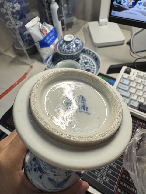 古玩陶瓷青花花鳥紋花觚，平臺不允許估價真品鑒賞圖