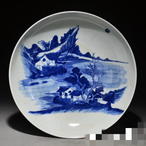 古玩陶瓷山水紋青花盤真品鑒賞圖