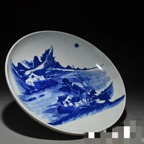 古玩陶瓷山水紋青花盤真品鑒賞圖