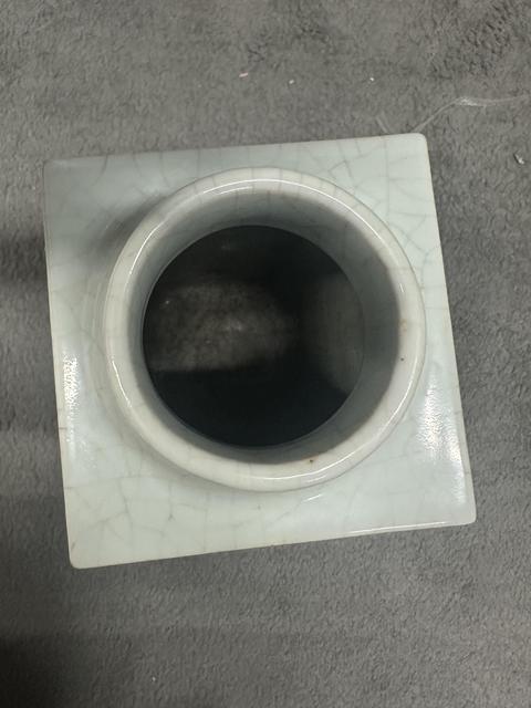 古玩陶瓷清同治 仿官釉琮瓶真品鑒賞圖