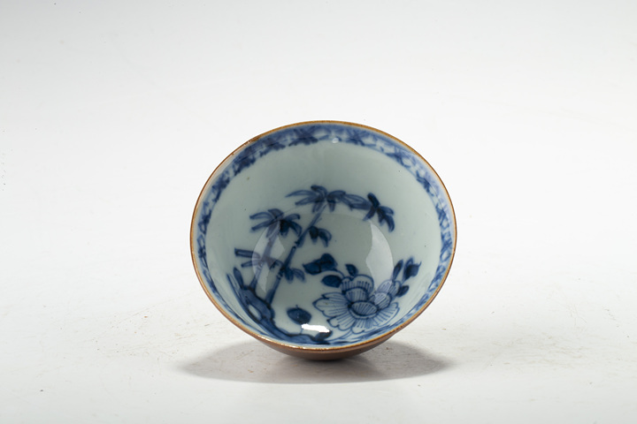 古玩陶瓷清康熙·外紫金釉內青花花竹紋杯真品鑒賞圖