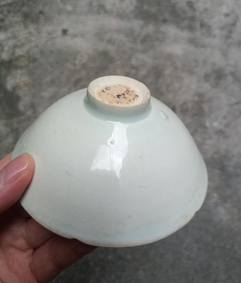 古玩陶瓷湖田窯青白釉葵口盞真品鑒賞圖