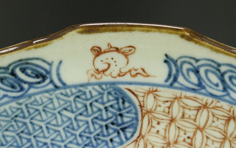 古玩陶瓷青花五彩開窗畫兔子盤（日本瓷）真品鑒賞圖