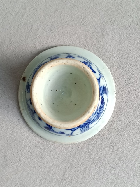 古玩陶瓷青花纏枝花紋高足貢盤拍賣，當前價格350元