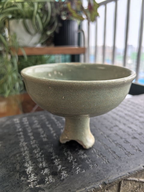古玩陶瓷龍泉青瓷高足杯真品鑒賞圖