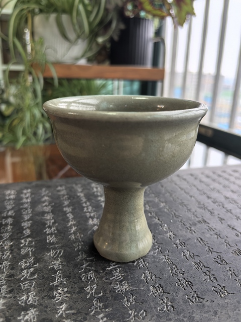 古玩陶瓷龍泉青瓷高足杯真品鑒賞圖