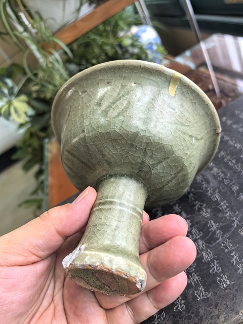 古玩陶瓷龍泉青瓷刻花高足杯真品鑒賞圖