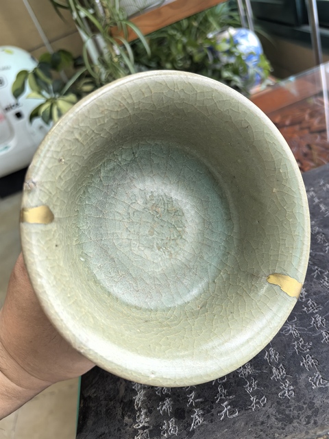 古玩陶瓷龍泉青瓷刻花高足杯真品鑒賞圖