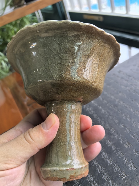 古玩陶瓷龍泉青瓷刻花高足杯真品鑒賞圖
