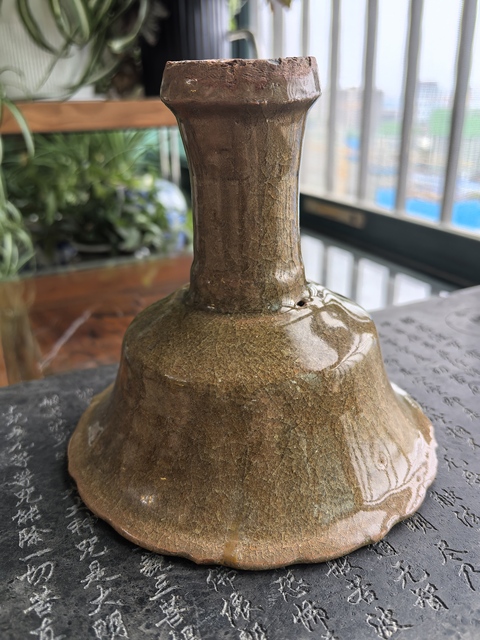 古玩陶瓷龍泉青瓷刻花高足杯真品鑒賞圖