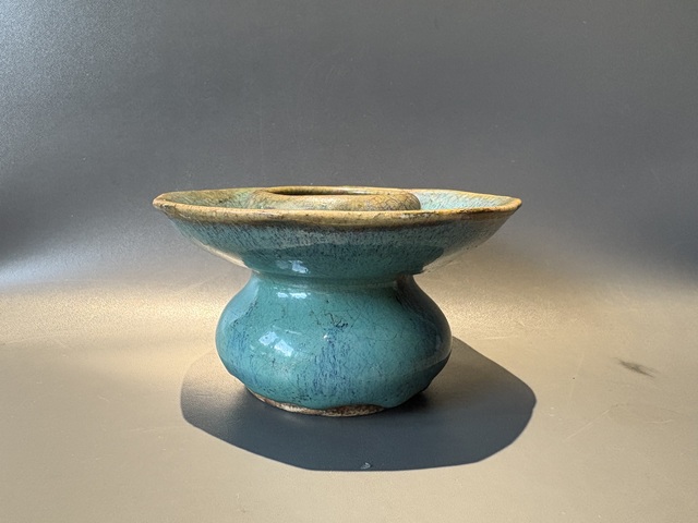 古玩陶瓷鈞釉渣斗真品鑒賞圖