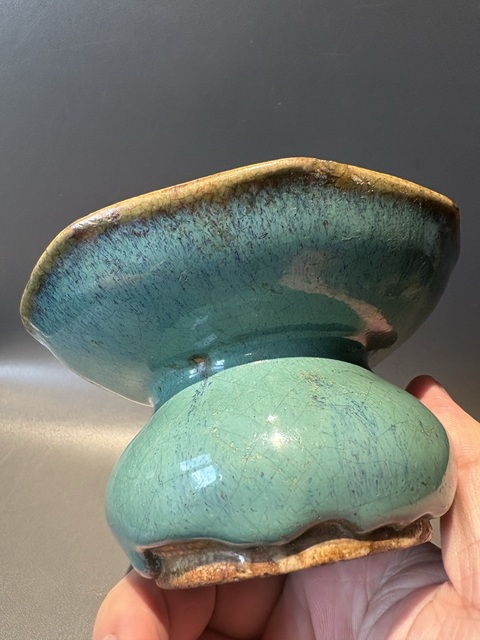 古玩陶瓷鈞釉渣斗真品鑒賞圖