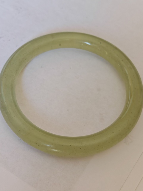 古玩玉器岫玉手鐲真品鑒賞圖