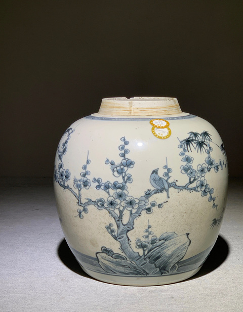 古玩陶瓷清雍正 歲寒三友罐真品鑒賞圖