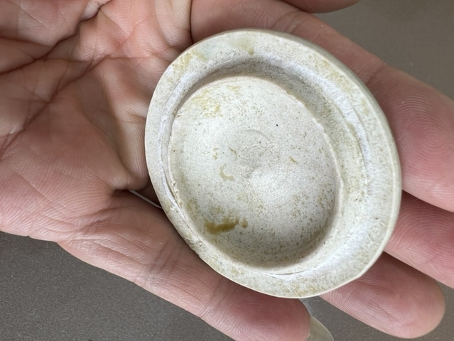 古玩陶瓷蓋子真品鑒賞圖