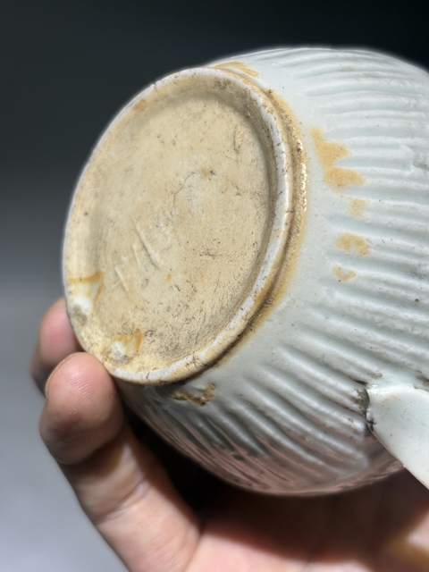 古玩陶瓷瓜棱壺真品鑒賞圖