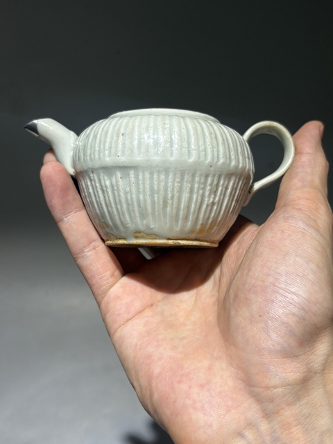 古玩陶瓷瓜棱壺真品鑒賞圖