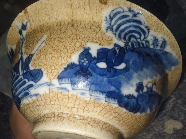 古玩陶瓷哥釉山水人物撇口碗真品鑒賞圖