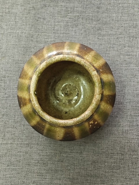 古玩陶瓷水呈真品鑒賞圖