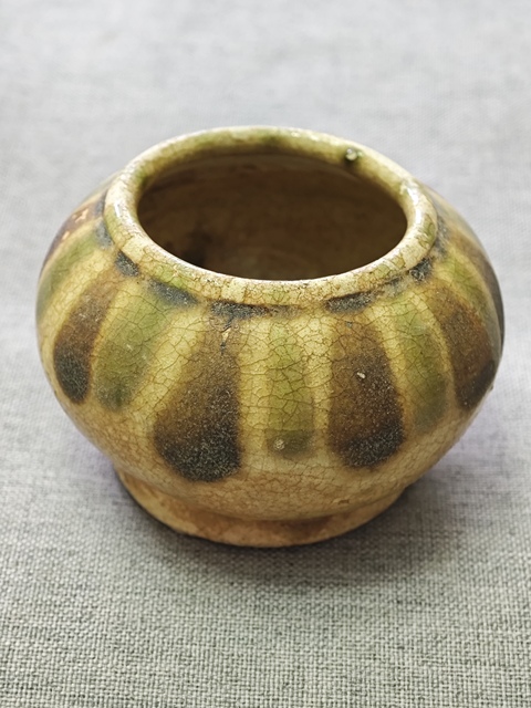 古玩陶瓷水呈真品鑒賞圖