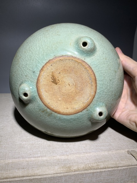 古玩陶瓷郎窖綠釉三足香爐真品鑒賞圖