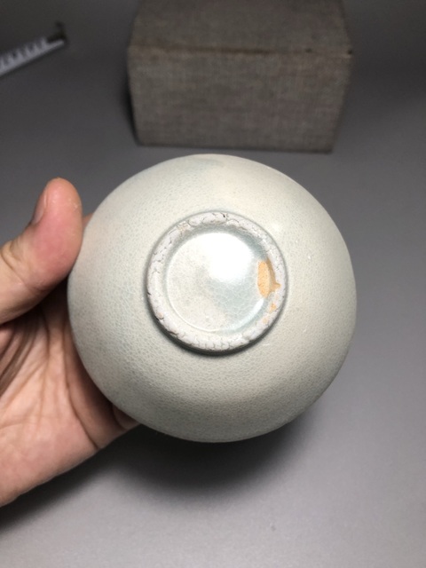 古玩陶瓷影青釉梅花紋盞真品鑒賞圖