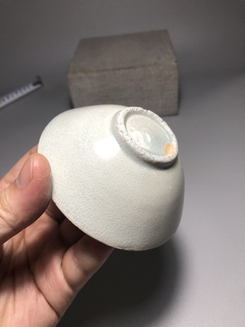 古玩陶瓷影青釉梅花紋盞真品鑒賞圖
