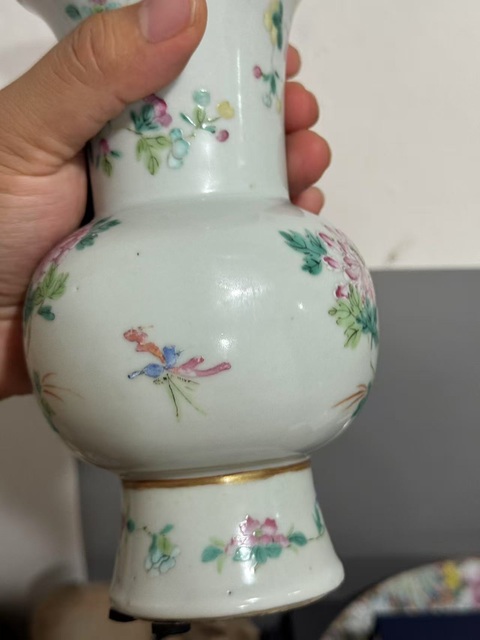 古玩陶瓷粉彩錦雞花卉紋花觚真品鑒賞圖