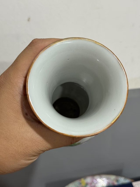 古玩陶瓷粉彩錦雞花卉紋花觚真品鑒賞圖