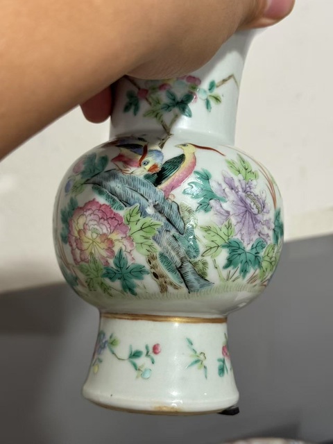 古玩陶瓷粉彩錦雞花卉紋花觚真品鑒賞圖