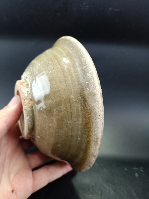古玩陶瓷龍泉青瓷碗真品鑒賞圖