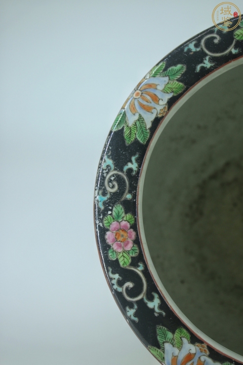 古玩陶瓷黃地彩繪龍紋缸真品鑒賞圖