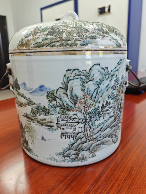 古玩陶瓷清光緒 淺絳山水蓋缸真品鑒賞圖