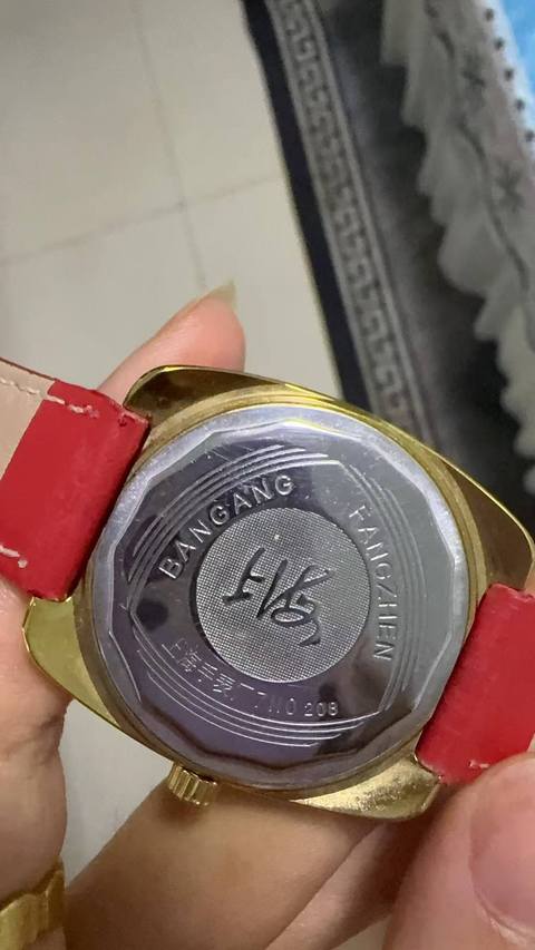 古玩雜項上海7110型手表拍賣，當前價格3000元