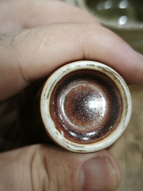 古玩陶瓷紅釉梅瓶式鼻煙壺真品鑒賞圖