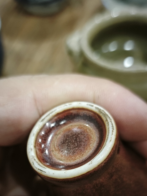 古玩陶瓷紅釉梅瓶式鼻煙壺真品鑒賞圖