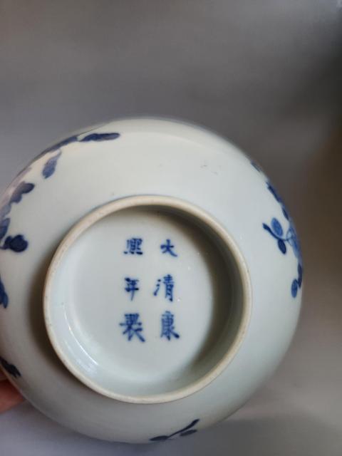 古玩陶瓷青花碗真品鑒賞圖