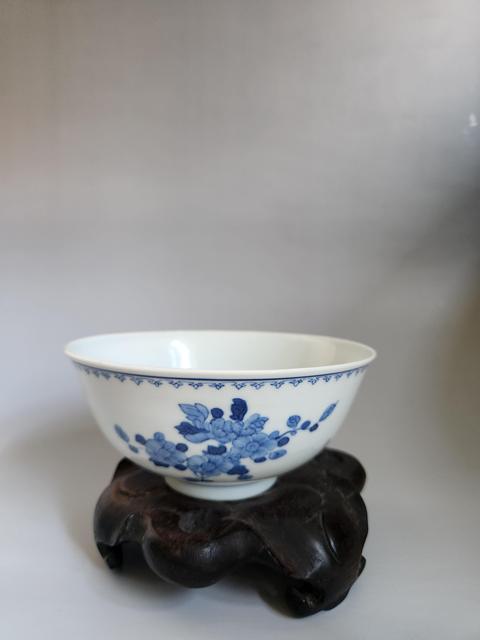 古玩陶瓷青花碗真品鑒賞圖