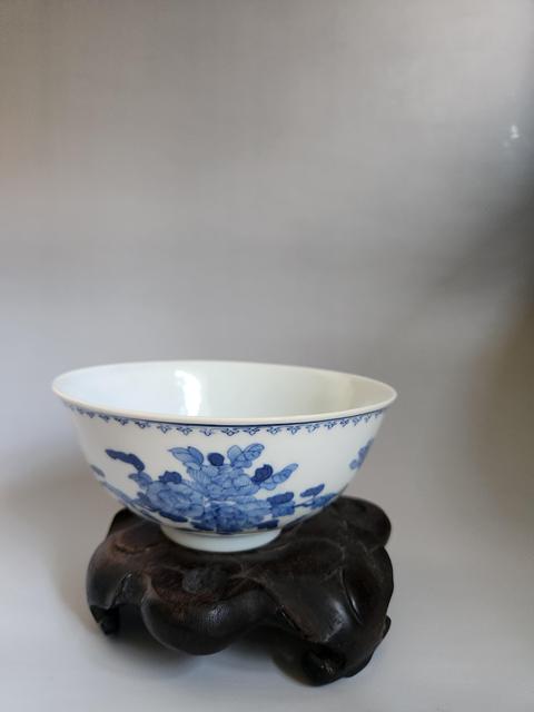 古玩陶瓷青花碗真品鑒賞圖