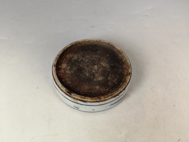 古玩陶瓷清早蘭花紋青花暖硯臺真品鑒賞圖