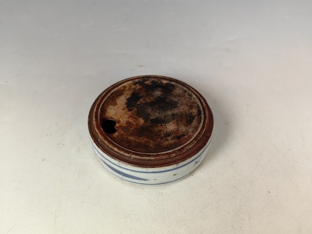 古玩陶瓷清早蘭花紋青花暖硯臺真品鑒賞圖